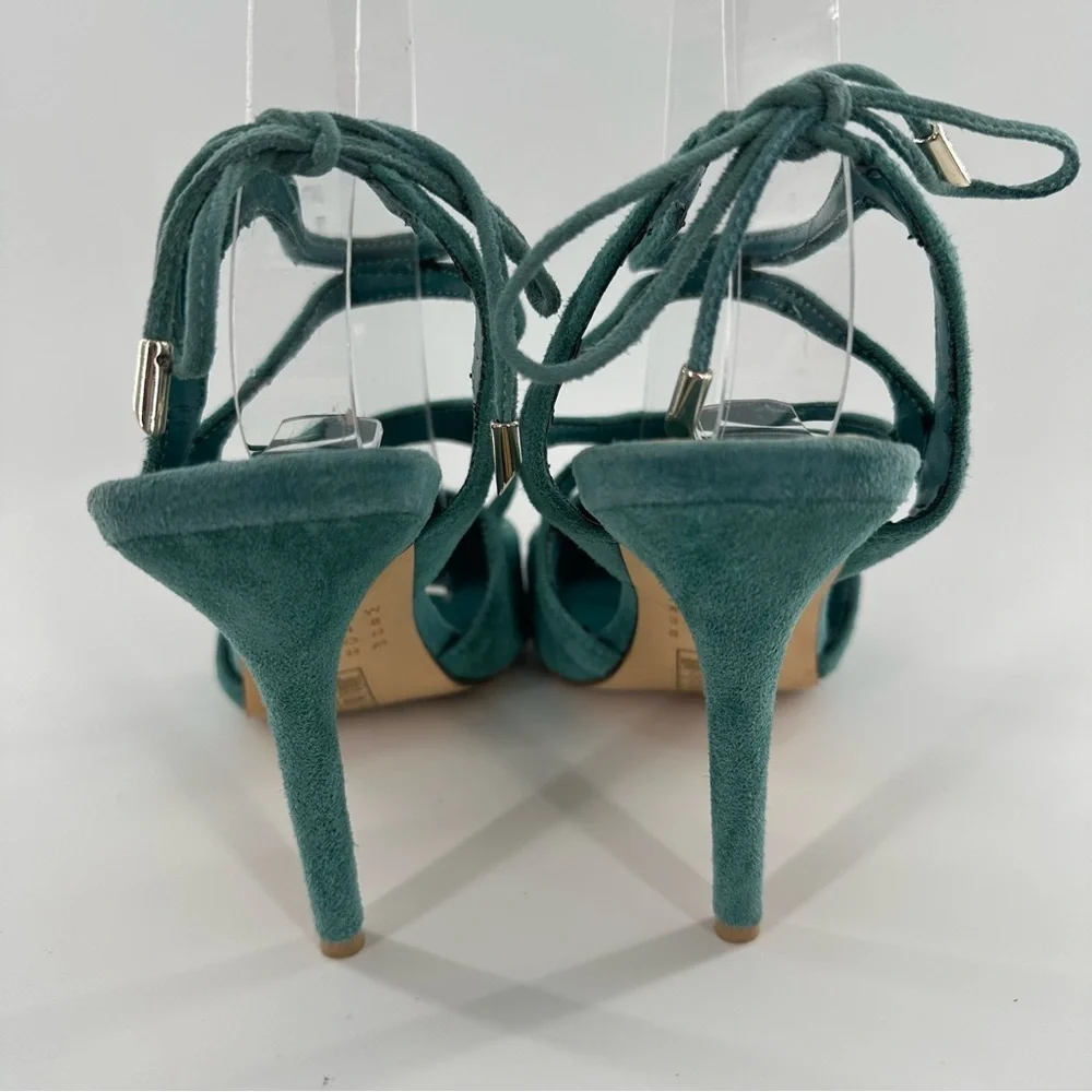 White House black market womens heels size 7.5 blue suede pointy toe stilettos
